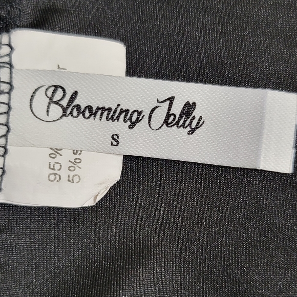 Blooming Jelly Women's High Waisted Running Shorts - Picture 10 of 14